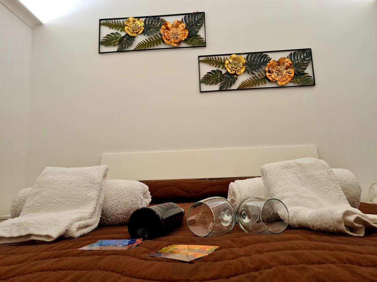 Scrusciu Home テッラジーニ エクステリア 写真